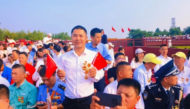 鄭紡機(jī)干部職工認(rèn)真學(xué)習(xí)貫徹黨的二十屆四中全會(huì)精神（一） 